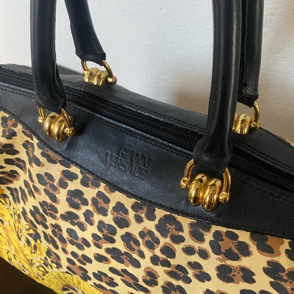 Gianni Versace Boston bag - Picture 10 of 13